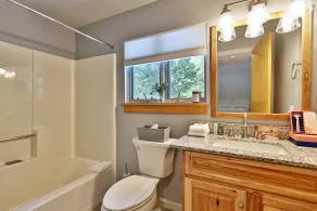 The Woods V8: Renovated 2BR/2BA Condo w/ Amazing Amenities and Location - Image 5