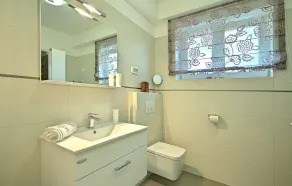 Apartment in Porec near Brijuni Islands - Image 2