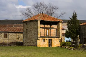 RURAL HOUSE FUENTES CARRIONAS - Image 4