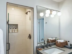 The Yucca Hotel - Image 5