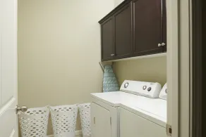 Spacious & New I KINGS & BBQ - Image 2