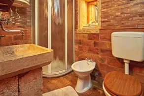 Holiday house Stara Hiža * large garden, private pool, free WiFi - Image 3