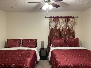 Ft. Sill-5miles,8-Guests, 5-QBED, 2-FBA, Pet Welcome! - Image 3