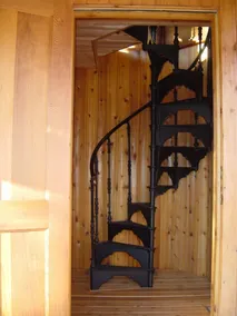 Tree House getaway with swimming, 18km of Hiking and MTN Biking Trails. - Image 2