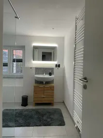 Beautiful newly renovated apartment near the Baltic Sea - Image 3