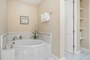 Seastar Luxury Beachfront, Exciting Ocean Views - Image 3