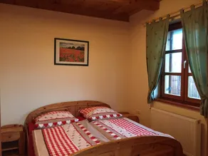 Poldis Tajhaz, Landhaus mit Pool, Kinder und Hunde willkommen - Image 3