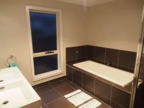 River View House, beautiful river views, free wifi. - Image 4