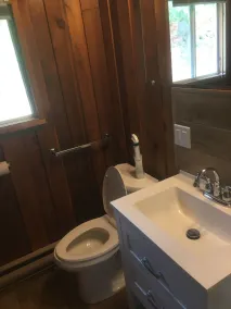 Cozy lakefront cottage overlooking the lake. Max 6 persons - Image 4