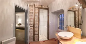 Wohnung im Schloss mit Pool - Image 4