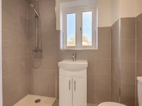 Alojamiento de 3 habitaciones en Baston, near Stamford - Image 2