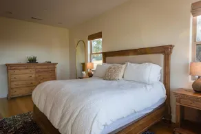 Lake Naci Estate w/Pool, swim up bar, 2nd hot tub, sleeps 18! - Image 3