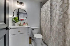 TheRedDoorBnbATL! Atlanta's Luxe Retreat! - Image 3