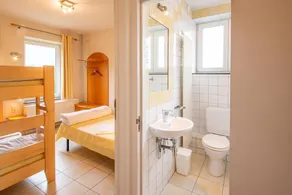 Grand Villa with Bubble Bath - Image 5