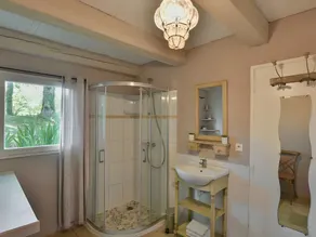 Charming Cottage in Fargues (Prayssac/Montcuq) — Private Pool & Spa, Vineyard View - Image 3
