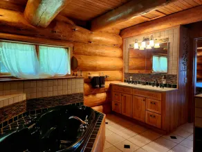 Lake Vermilion Luxus-Blockhaus auf einem privaten Sandstrand und Motorschlitten Spur - Image 5