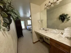 C8, Two bedroom, two bath log-sided, lake view luxury cottage with hot tub by RedAwning - Image 2