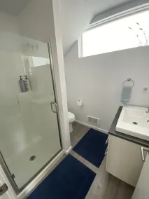 Modernes Haus mit Whirlpool im Eastsound Village - Zu Fuß zu Geschäften, Cafés & Stränden - Image 2