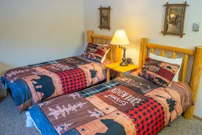 Mountain Rustic Condo with Valley Views - Image 5