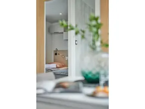 Comfortable Caravan in a Green Setting - Image 5