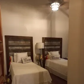 3 Bedroom Spacious Villa OMG Views of Sea - Image 3