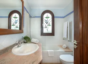 Owl Bookig Villa Rostoya - 10 Min Walk to the Old Town - Image 4