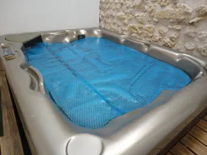 Voll ausgestattete Villa mit Grill, Whirlpool und Pool - Image 2
