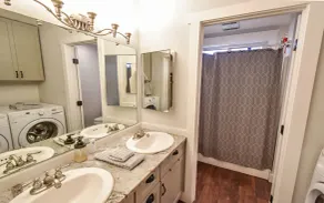 Secluded Remodeled Home on 5 Acres Near Columbia State Park - Image 3
