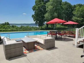 Beacon Retreat with Hudson River views and access to hiking trails and downtown! - Image 5