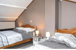 Gorgeous home in Ciney with WiFi - Image 4