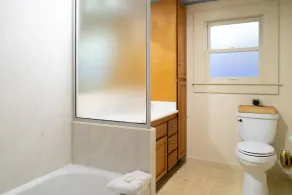 Fountain Avenue - Pacific Grove Apartment - Steps to the Sea - Image 2
