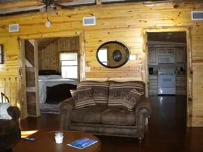 Lake Cabin on the Bluff - Image 5