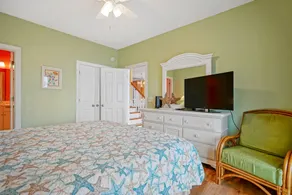 Belle maison de 5 BR avec piscine privée et ascenseur. En face de l'océan - Image 5