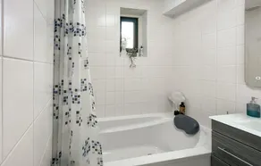 3 Bedroom Awesome Home In Tzummarum - Image 4