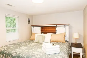 Cozy Country Home with Room for Entire Family - Image 3