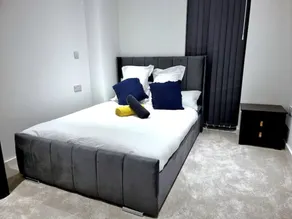 Millionaires Pad - 2 bedroom Service Apartment - Image 5