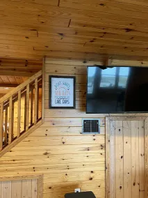 Lakefront house, Dock ,firepit, All weather sunroom , close to 4 golf courses - Image 2