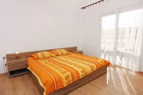 3-Zimmer-Ferienwohnung mit Terrasse Bibinje, Zadar (A-5768-a) - Image 5