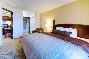 Free Breakfast Buffet. Pool, Hot Tub & Waterslide. Perfect Family Vacation! - Image 5
