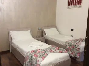 Romantische Dachwohnung im historischen Zentrum von Riva del Garda - Image 2