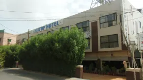 HillTop Hotel - Image 3