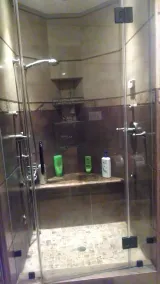 Magnifique studio avec sauna luxueux / douche à vapeur - Image 4