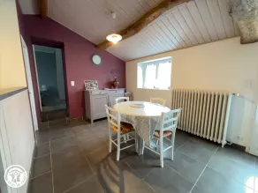Charming Cottage for 2 in Renovated Barn with Private Terrace, Near Rail Bike Trail - Image 5