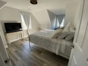 Welcome to the Cape! Cute, quiet and clean apartment ready for your stay. - Image 5