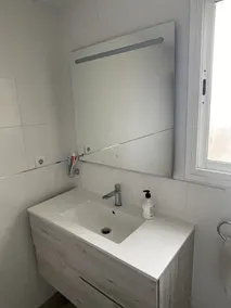 Appartement moderne et confortable de trois chambres penthouse avec vue imprenable sur la mer - Image 4
