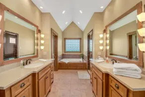 Kountry Lane Stables | Horse Farm w/ HOT TUB + Fire Pit! - Image 2