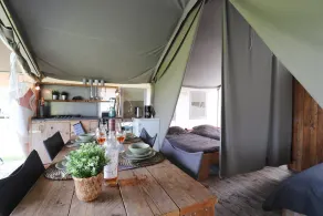 Safari Tent, Friesland - Image 3