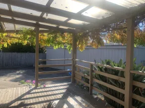 Cottage near the beach - Image 3