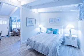 Mountain View Boutique Suite with contactless entry - The Lake at Blue Mountains - Image 3