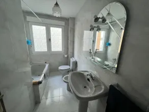 Apt Sanxenxo one minute from the beach, views with garage and elevator. 8 pax - Image 3